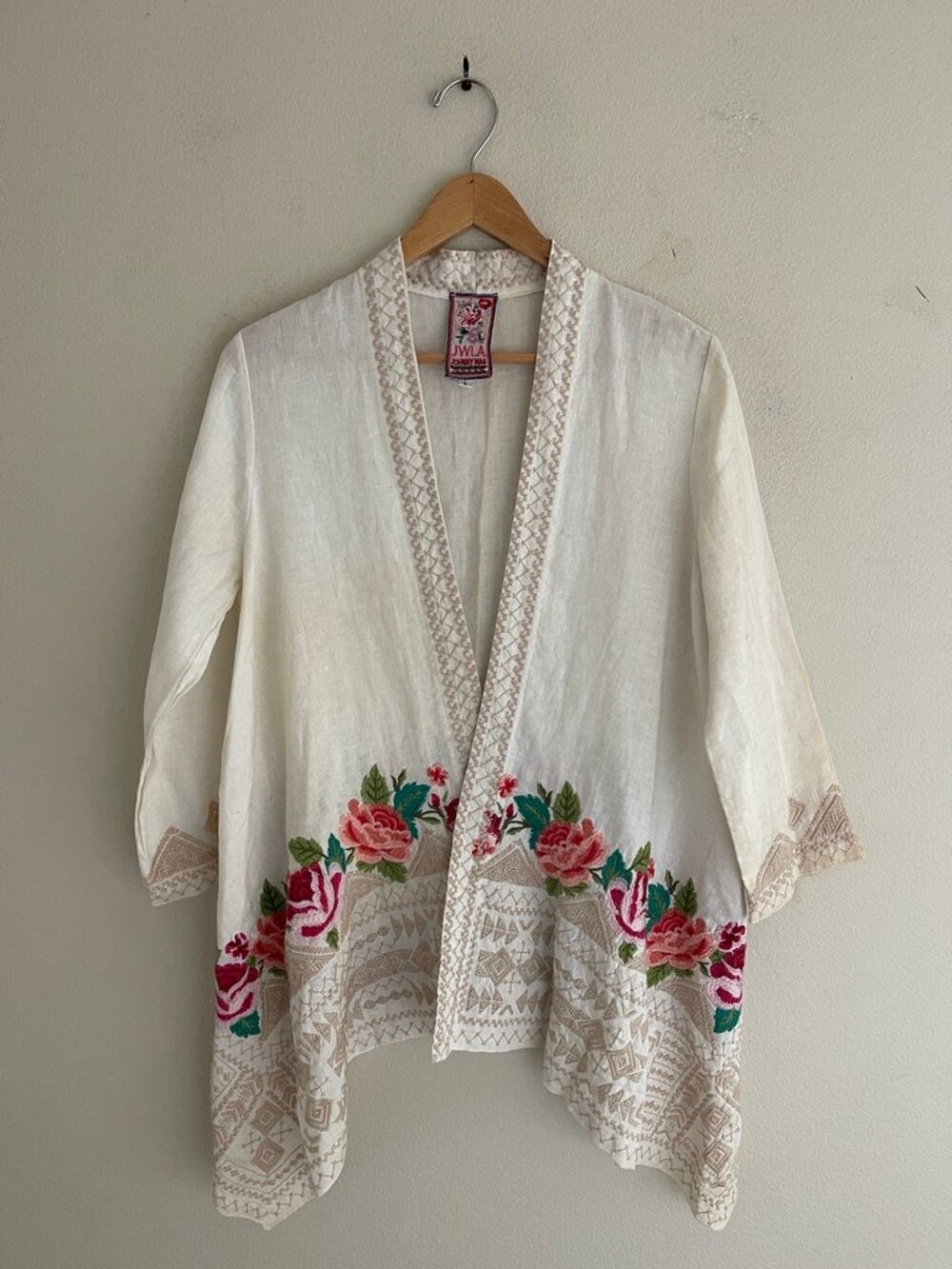 JOHNNY WAS 100% Linen Heavily Floral Embroidered Wrap/Jacket; Small; P2P is 20"